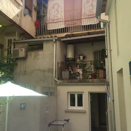 Petite Maison Atypique Avec Jardin Au Coeur D'ajaccio Apartmán Ajaccio (Corsica)